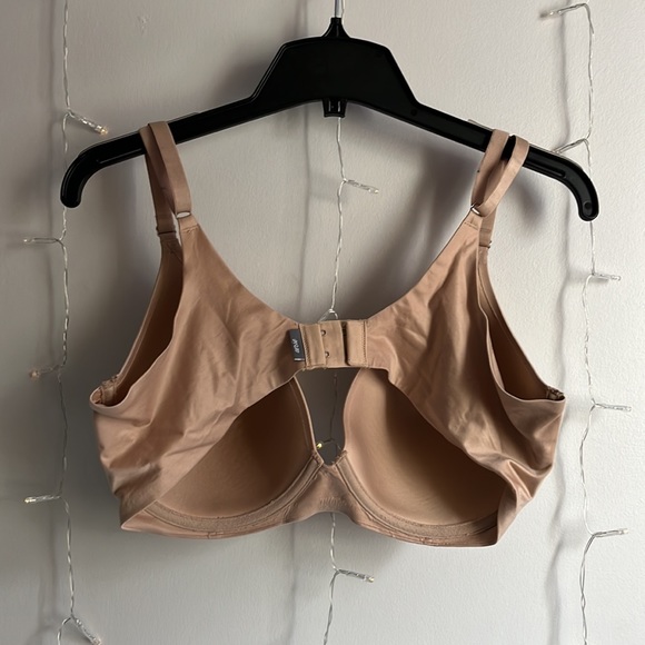 Sunnie Aeries Bra T-Shirt Style - Picture 2 of 6